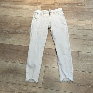Size 27 blush pink DL 1961 cropped jeans